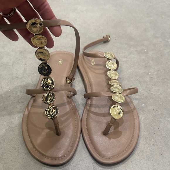 Zara Tan Gladiator Sandals with Gold Details - Picture 5 of 6